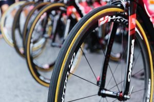 best hybrid bike tires